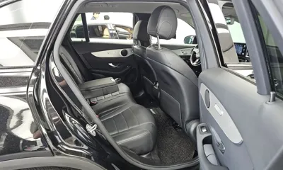 Mercedes-Benz GLC-Class 2019, 44954 км, за 18045.61 USD - фото 12