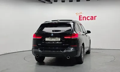 BMW X1 2022, 33681 км, за 20677.43 USD