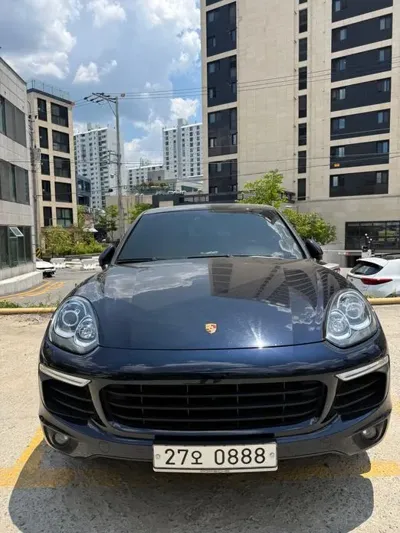 Porsche Cayenne 2016, 156000 км, за 16410.66 USD