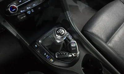 Hyundai Veloster 2019, 112525 км, за 9038.99 USD - фото 9