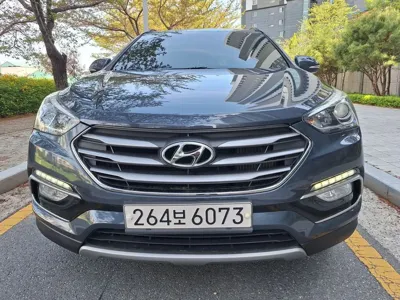 Hyundai Santafe 2016, 179973 км, за 7877.12 USD