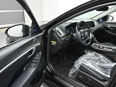 Hyundai Sonata 2020, 86978 км, за 10684.04 USD - фото 11