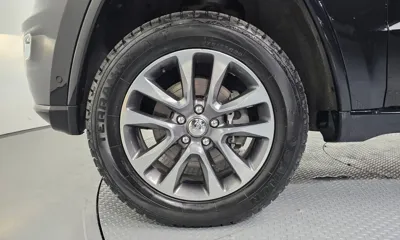 Jeep Cherokee 2018, 132499 км, за 10548.12 USD