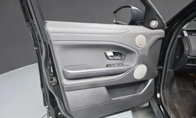Land Rover Range Rover Evoque 2019, 40055 км, за 12026.26 USD - фото 24