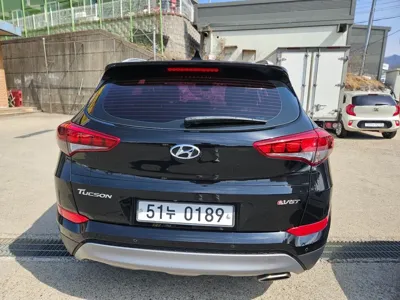 Hyundai Tucson 2017, 107600 км, за 5850.61 USD