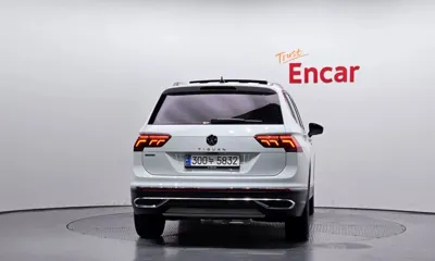 Volkswagen Tiguan 2023, 14095 км, за 21150.81 USD