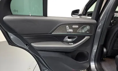 Mercedes-Benz GLE-Class 2023, 39695 км, за 53949.15 USD - фото 25