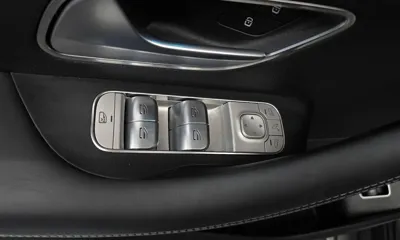 Mercedes-Benz GLE-Class 2023, 39695 км, за 53949.15 USD - фото 29
