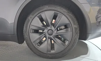 Tesla Model Y 2025, 19760 км, за 27687.31 USD - фото 21