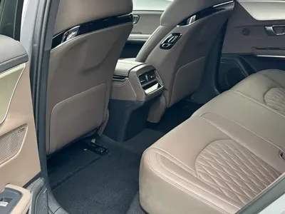 BYD Han 2025, 23000 км, за 17346.9 USD