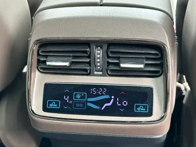 BYD Han 2025, 23000 км, за 17346.9 USD - фото 19
