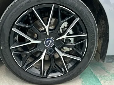 BYD Han 2025, 23000 км, за 17346.9 USD - фото 25