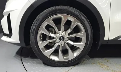 Kia Sorento 2021, 64546 км, за 17109.04 USD