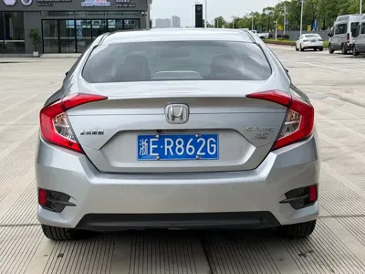 Honda Civic 2022, 50000 км, за 7271.68 USD