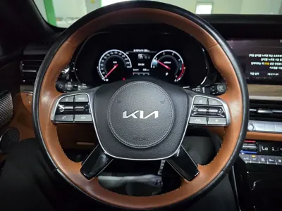 Kia Mohave 2023, 58005 км, за 19841.29 USD
