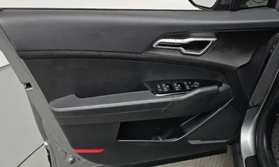 Kia Sportage 2022, 47404 км, за 14212.07 USD - фото 24