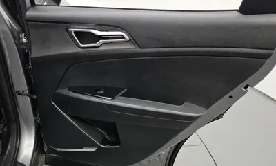 Kia Sportage 2022, 47404 км, за 14212.07 USD - фото 25