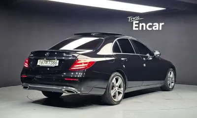 Mercedes-Benz E-Class 2017, 155537 км, за 11230.84 USD