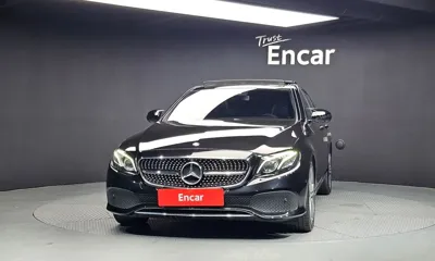 Mercedes-Benz E-Class 2017, 155537 км, за 11230.84 USD