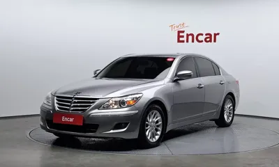 Hyundai Genesis · 2010 год