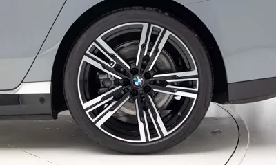 BMW i7 2026, 6821 км, за 97675.29 USD