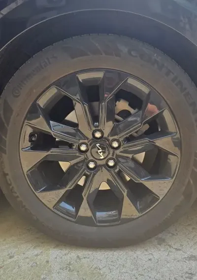 Kia Canival 2023, 75000 км, за 25996.22 USD