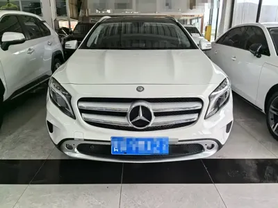 Mercedes-Benz GLA 2015, 79000 км, за 7271.68 USD