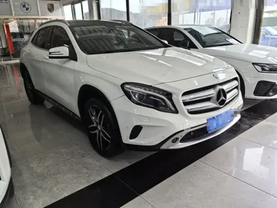Mercedes-Benz GLA 2015, 79000 км, за 7271.68 USD