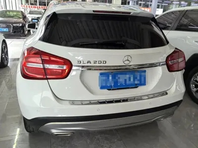 Mercedes-Benz GLA 2015, 79000 км, за 7271.68 USD