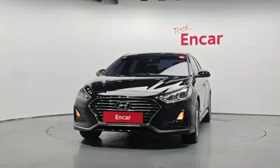 Hyundai Sonata 2019, 124579 км, за 7220.69 USD