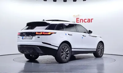 Land Rover Range Rover Velar 2018, 114623 км, за 18434.09 USD