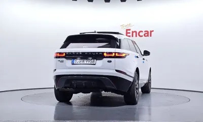 Land Rover Range Rover Velar 2018, 114623 км, за 18434.09 USD