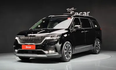 Kia Canival · 2023 год