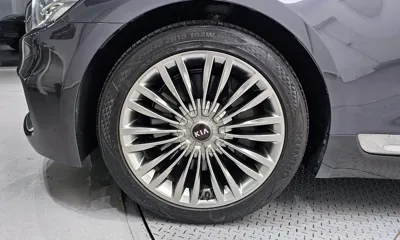 Kia K9 2020, 82899 км, за 15130.49 USD