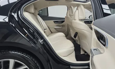 Mercedes-Benz E-Class 2024, 14269 км, за 45941.33 USD - фото 11
