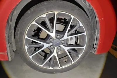Lynk & Co 03 2018, 65600 км, за 9325 USD - фото 8