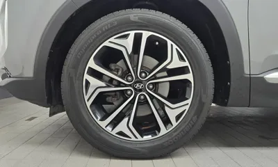 Hyundai Santafe 2019, 62710 км, за 11981.5 USD