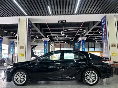 Toyota Camry 2020, 70000 км, за 14243.4 USD