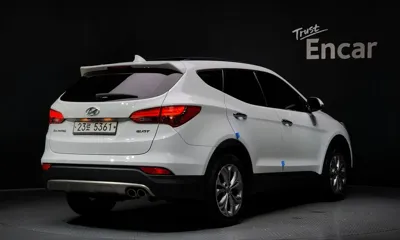 Hyundai Santafe 2015, 101962 км, за 7144.25 USD
