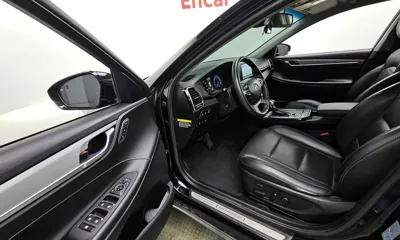 Hyundai Grandeur 2018, 157536 км, за 7922.03 USD - фото 10