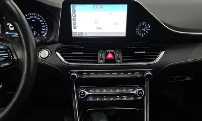 Hyundai Grandeur 2018, 157536 км, за 7922.03 USD - фото 16