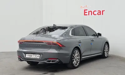 Hyundai Grandeur 2020, 140272 км, за 11224.23 USD