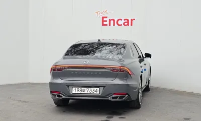 Hyundai Grandeur 2020, 140272 км, за 11224.23 USD