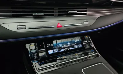 Hyundai Grandeur 2020, 140272 км, за 11224.23 USD - фото 19