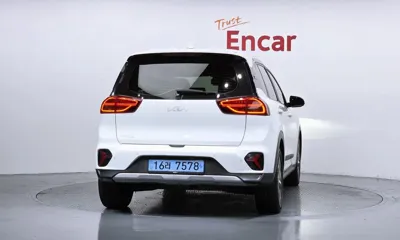 Kia Niro 2023, 24496 км, за 11694.72 USD
