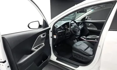 Kia Niro 2023, 24496 км, за 11694.72 USD - фото 10