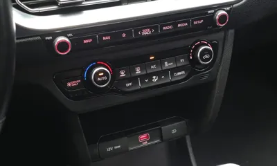 Kia Niro 2023, 24496 км, за 11694.72 USD - фото 17