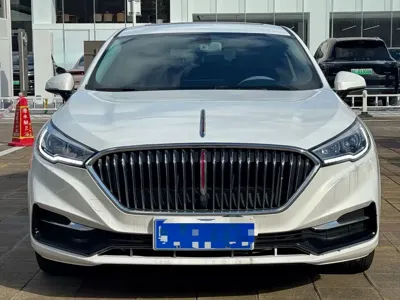 Hongqi Hongqi H5 2022, 30000 км, за 8369.06 USD