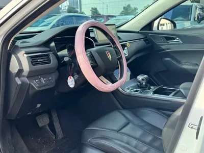 Hongqi Hongqi H5 2022, 30000 км, за 8369.06 USD