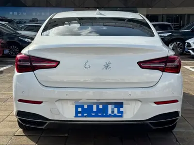 Hongqi Hongqi H5 2022, 30000 км, за 8369.06 USD - фото 8